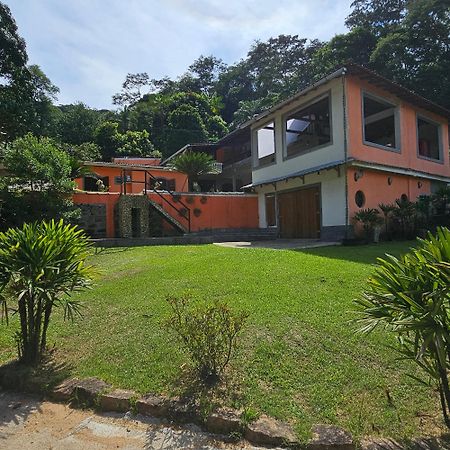 Casa Tia Rosa Hospedagem Familiar 과핌림 외부 사진
